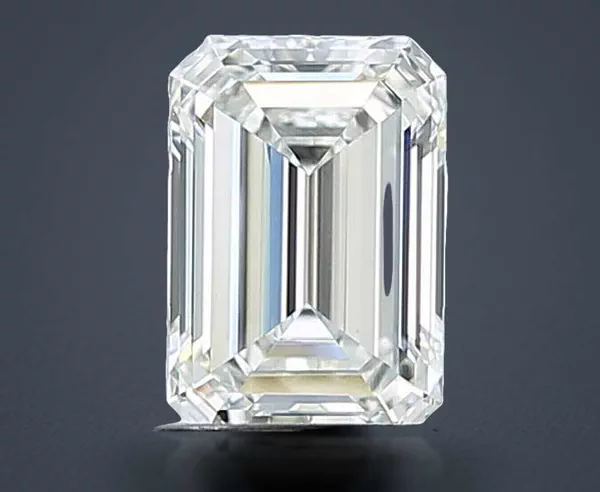 1.5 Carat · E · VVS2 Rare Carat Ideal Cut
