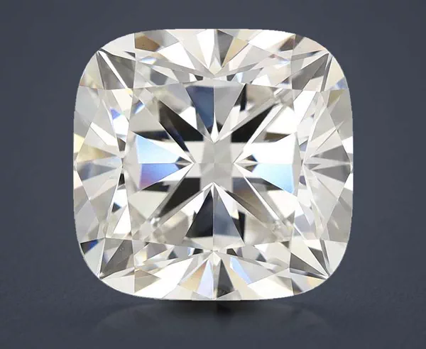 7.33 Carat · G · VS1 Rare Carat Ideal Cut