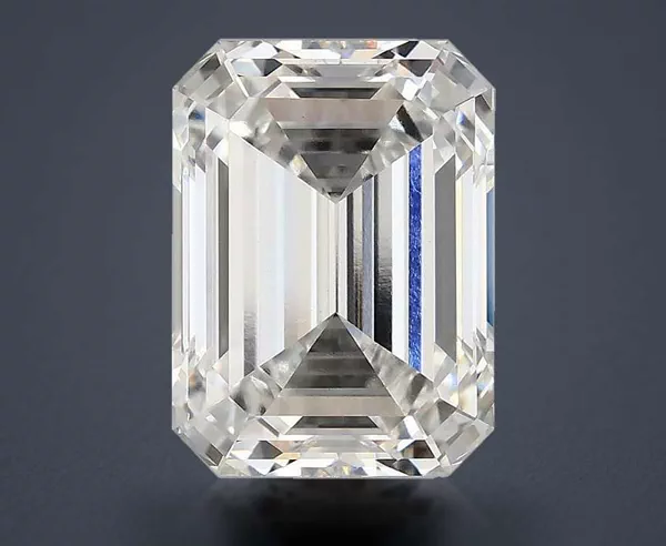 5.09 Carat · E · VS2 Rare Carat Ideal Cut