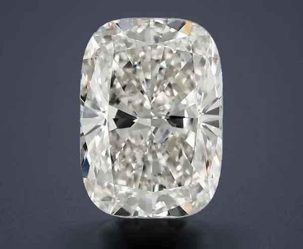 3.1 Carat · G · VS1 Rare Carat Ideal Cut