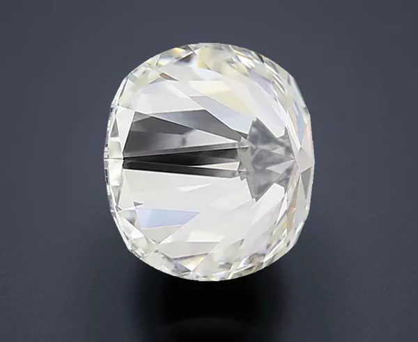 2.06 Carat · H · VVS2 Rare Carat Ideal Cut