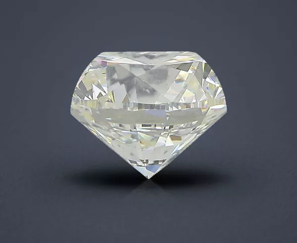 3.47 Carat · H · VVS2 excellent Cut