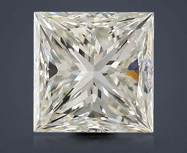 2.01 Carat · J · VVS1 good Cut