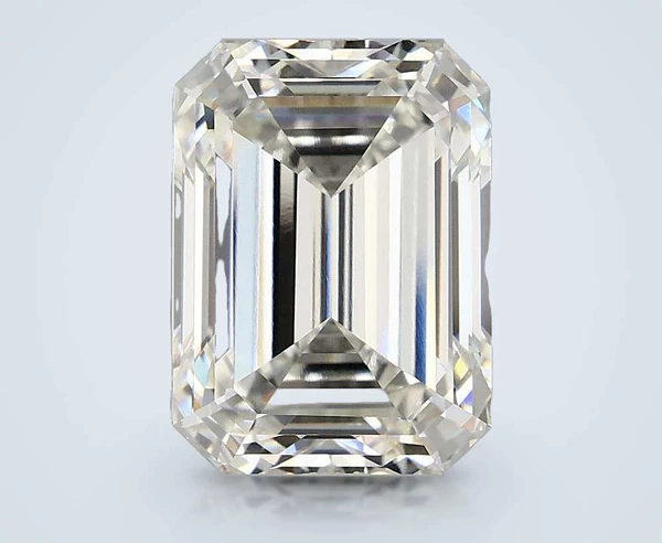 4.91 Carat · F · VVS2 Rare Carat Ideal Cut