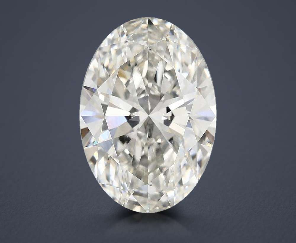 4.82 Carat · G · VS1 Rare Carat Ideal Cut