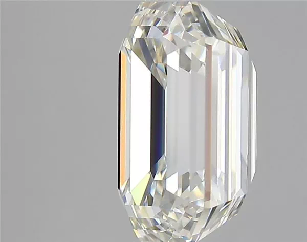 5.02 Carat · J · VVS2 very good Cut