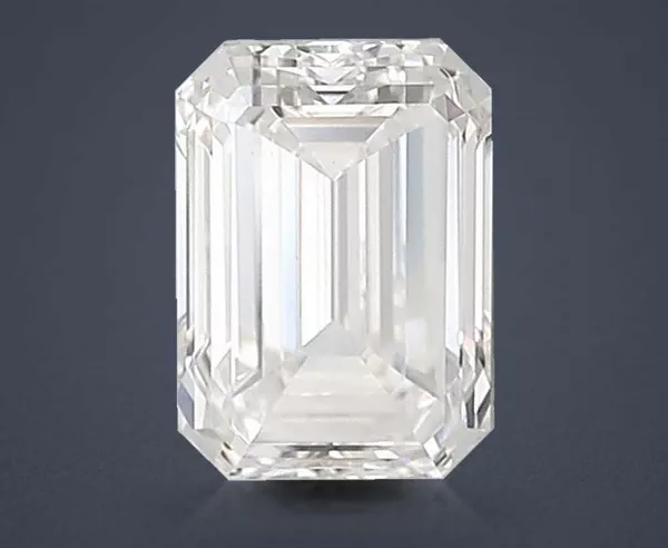 4 Carat · F · VVS2 Rare Carat Ideal Cut