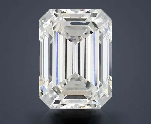 2.08 Carat · E · IF Rare Carat Ideal Cut