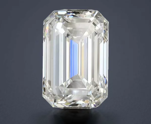 2.83 Carat · E · VVS2 Rare Carat Ideal Cut