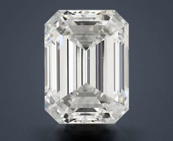 4.01 Carat · F · VS2 Rare Carat Ideal Cut