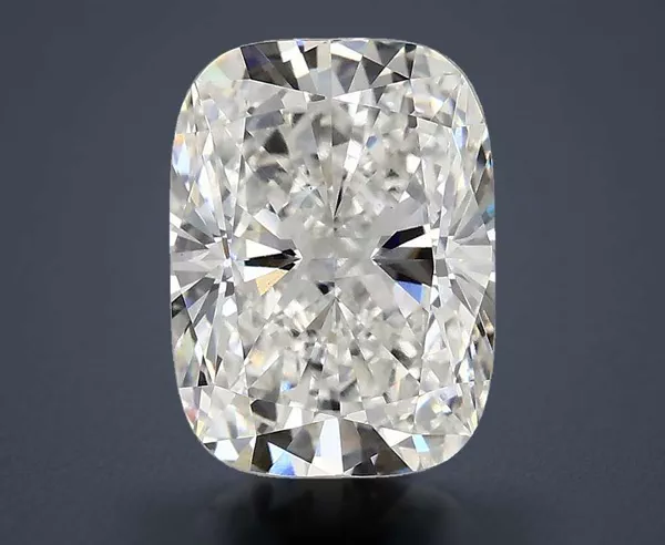 3.19 Carat · E · VS1 Rare Carat Ideal Cut
