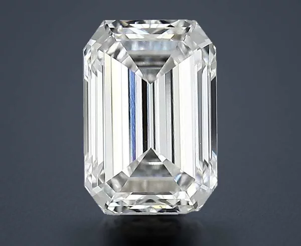 2.41 Carat · D · VS1 Rare Carat Ideal Cut