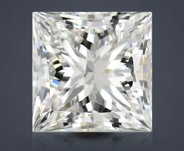 2.84 Carat · F · VS1 Rare Carat Ideal Cut