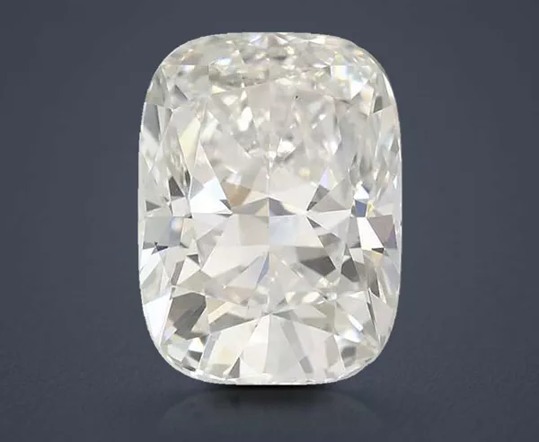 5.01 Carat · H · VS1 Rare Carat Ideal Cut