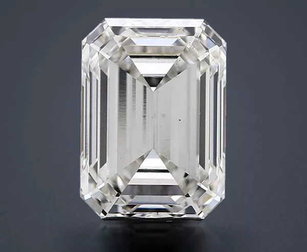 3.24 Carat · H · VS1 Rare Carat Ideal Cut