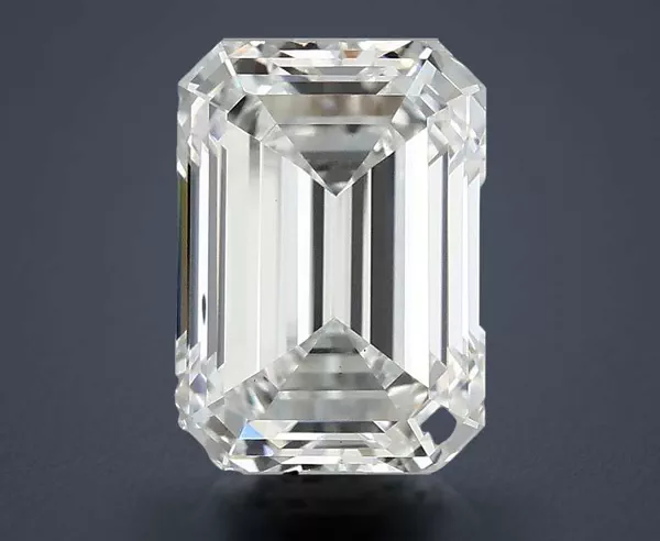 3.32 Carat · E · VS1 Rare Carat Ideal Cut