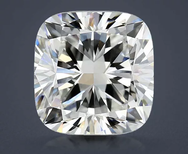 7 Carat · E · VVS2 Rare Carat Ideal Cut
