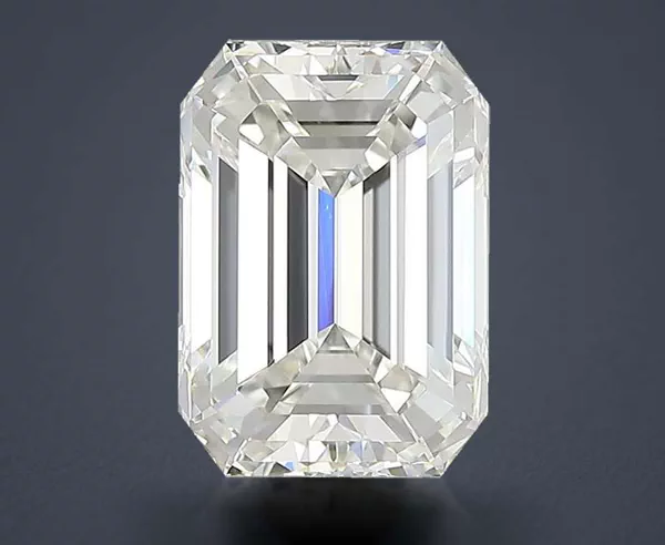 3.52 Carat · I · VVS2 Rare Carat Ideal Cut