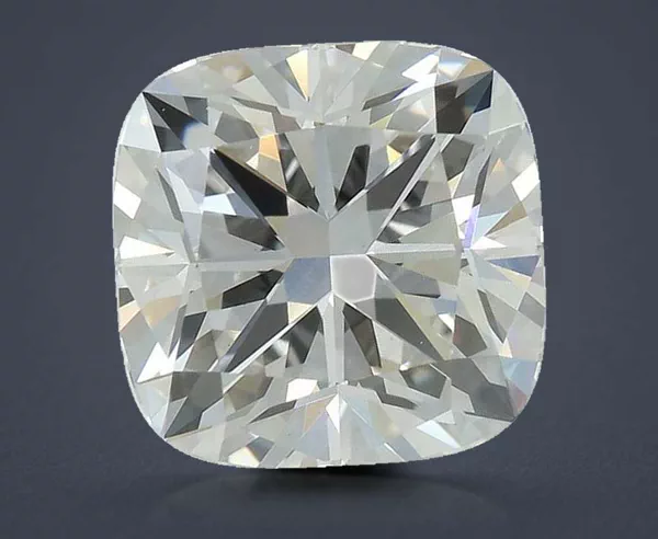 3.08 Carat · H · VS1 Rare Carat Ideal Cut