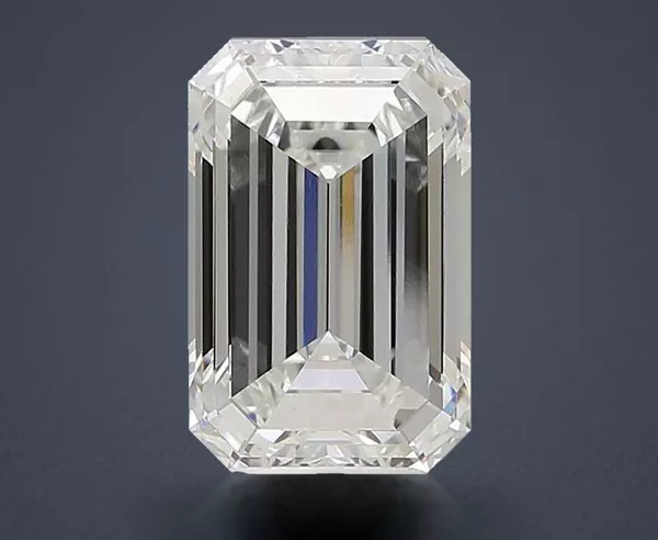 4.55 Carat · F · VVS2 Rare Carat Ideal Cut