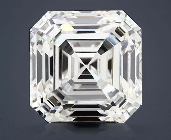 5.22 Carat · D · VVS2 Rare Carat Ideal Cut
