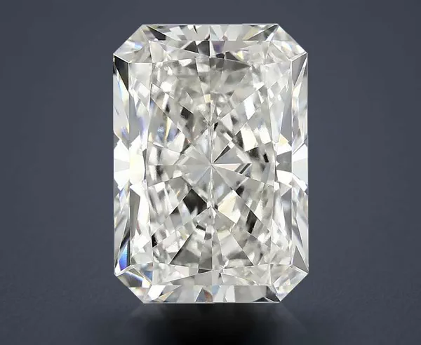 4.87 Carat · F · VVS2 Rare Carat Ideal Cut