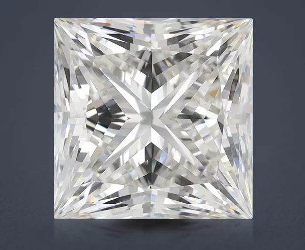 7.1 Carat · G · VS1 Rare Carat Ideal Cut
