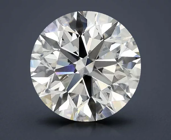 3.92 Carat · G · VVS2 excellent Cut