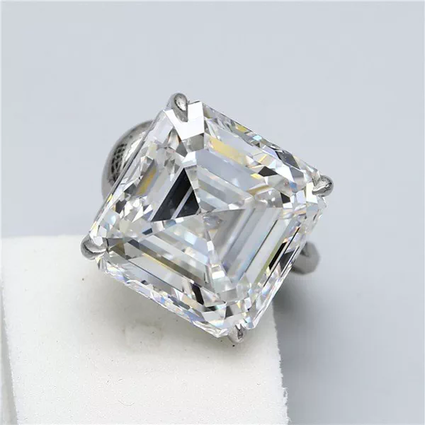 9.01 Carat · F · VS1 Rare Carat Ideal Cut