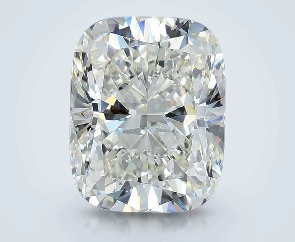 4.31 Carat · H · VVS2 Rare Carat Ideal Cut