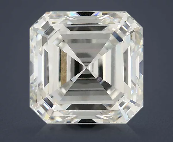 2.59 Carat · F · VVS2 Rare Carat Ideal Cut