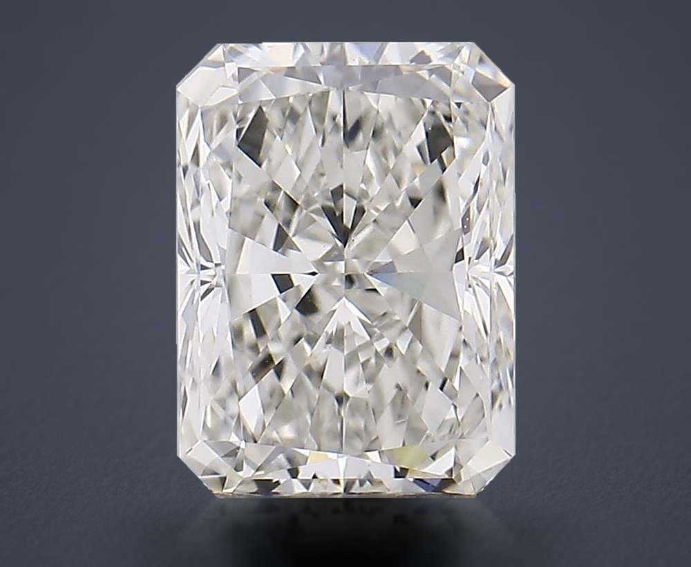 1.61 Carat Radiant Lab Diamond