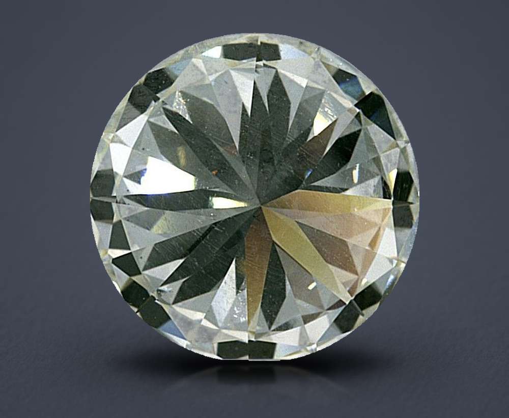 3.21 Carat Round Natural Diamond