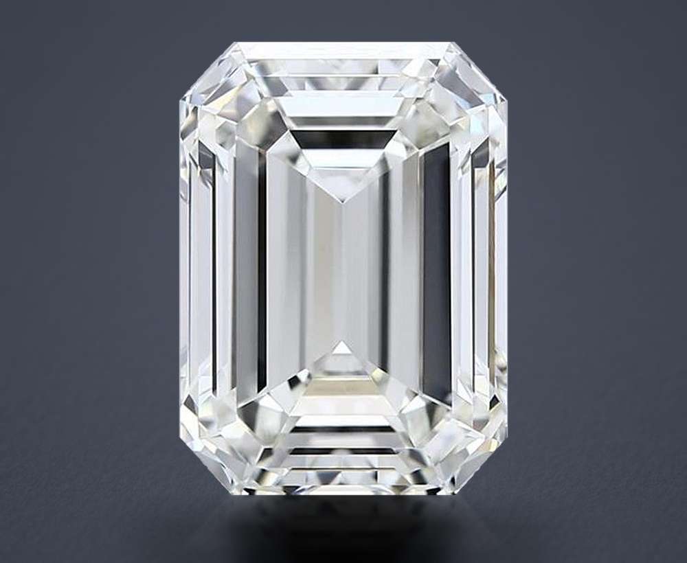 5.51 Carat Emerald Natural Diamond