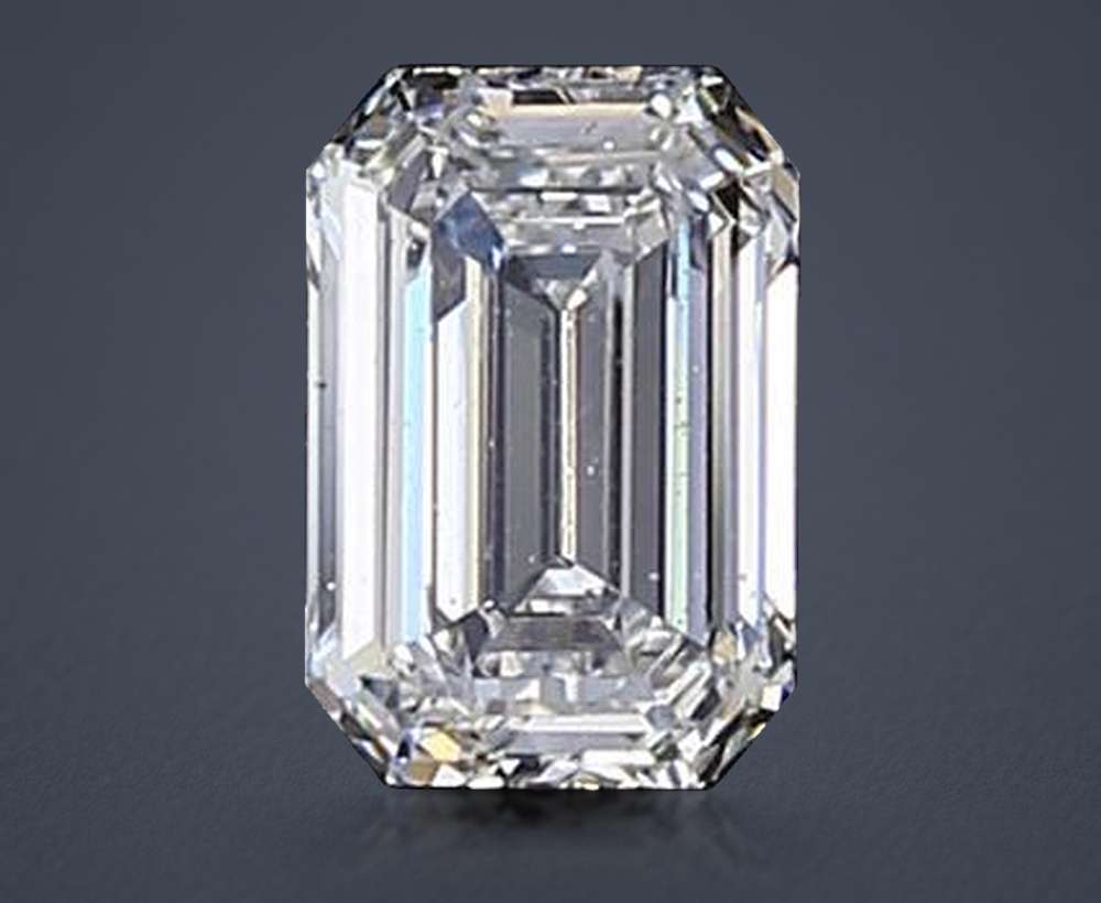 0.70 Carat Emerald Natural Diamond