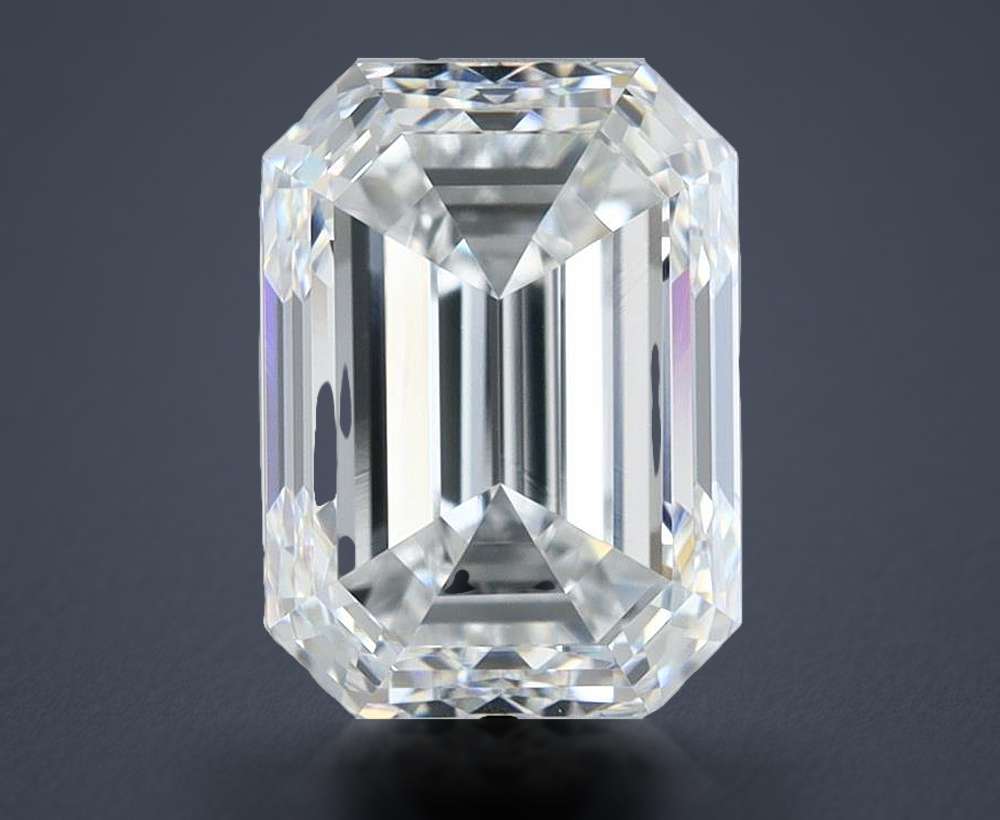 2.51 Carat Emerald Natural Diamond