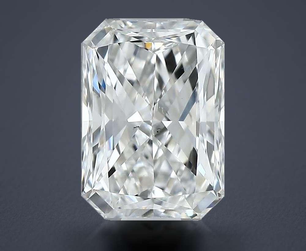 0.60 Carat Radiant Natural Diamond