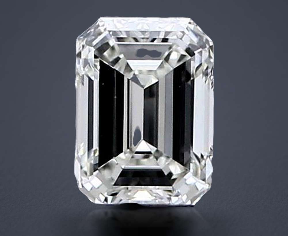 0.30 Carat Emerald Natural Diamond