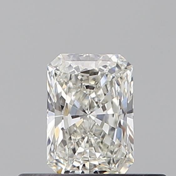 0.30 Carat Radiant Natural Diamond