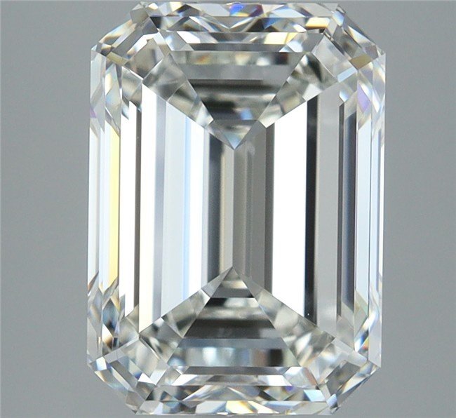 3.53 Carat Emerald Natural Diamond