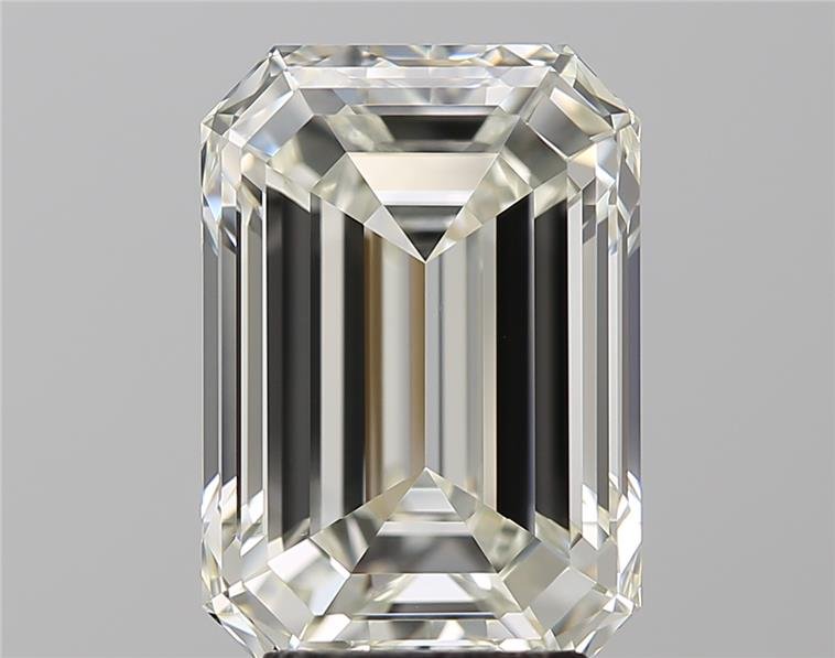 4.20 Carat Emerald Natural Diamond