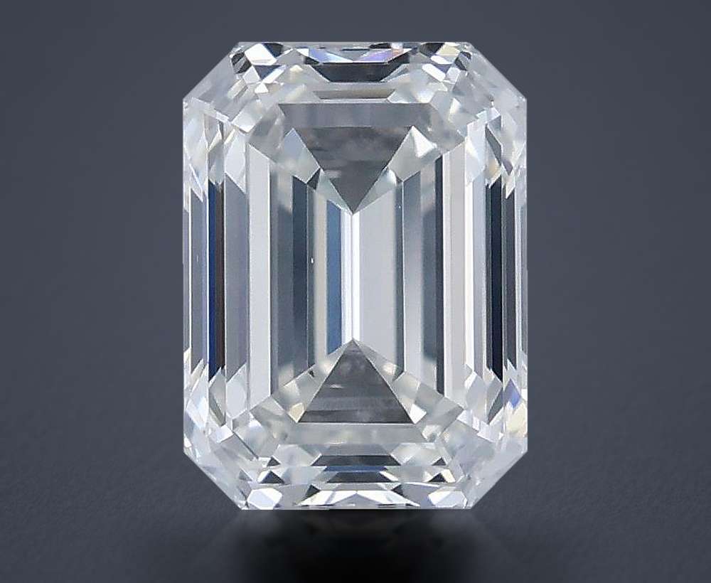 0.40 Carat Emerald Natural Diamond