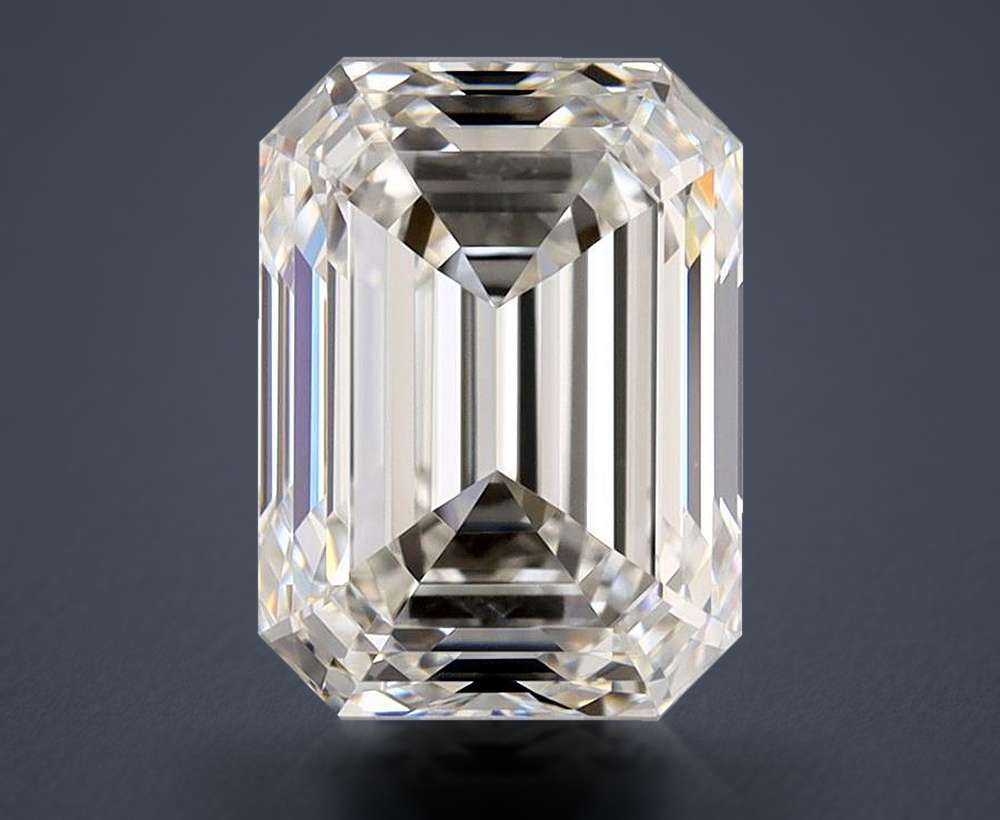 1.82 Carat Emerald Natural Diamond