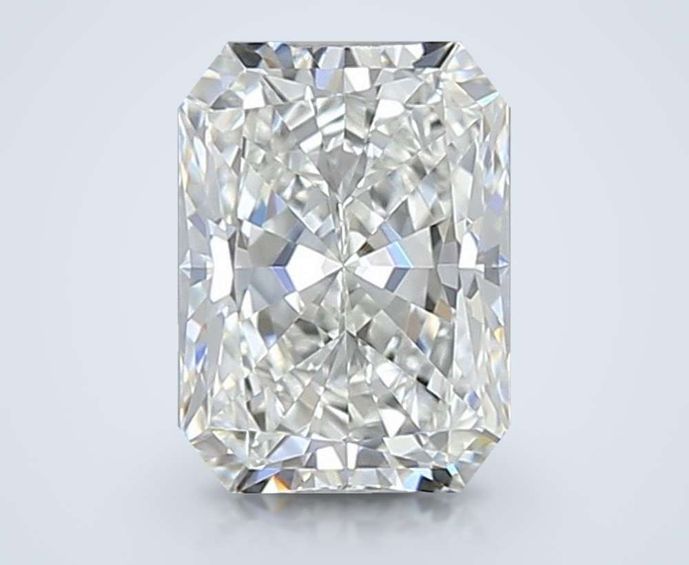 0.40 Carat Radiant Natural Diamond