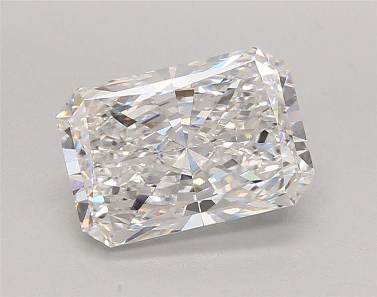 3.05ct E VVS2 Rare Carat Ideal Cut Radiant Lab Grown Diamond