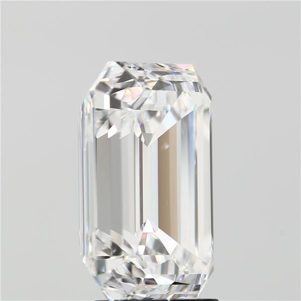 5.01 Carat Emerald Natural Diamond