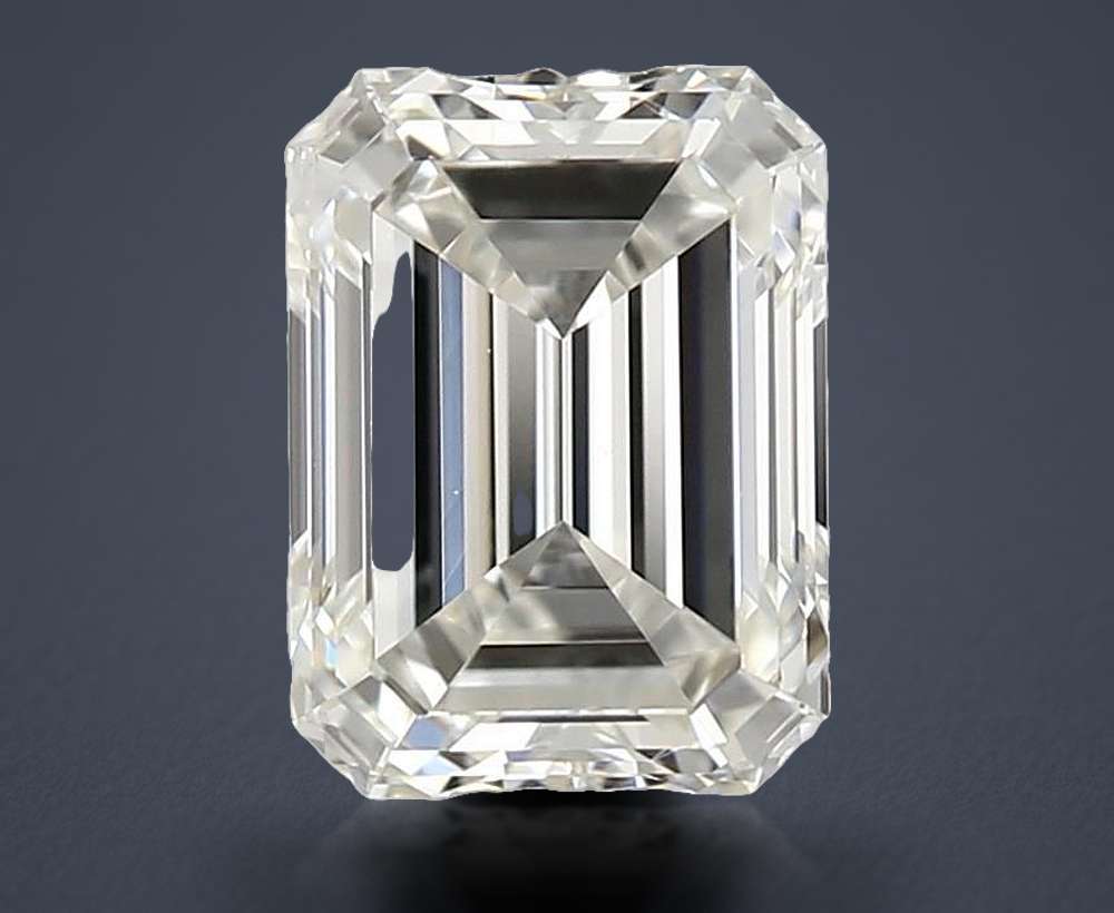 0.60 Carat Emerald Natural Diamond