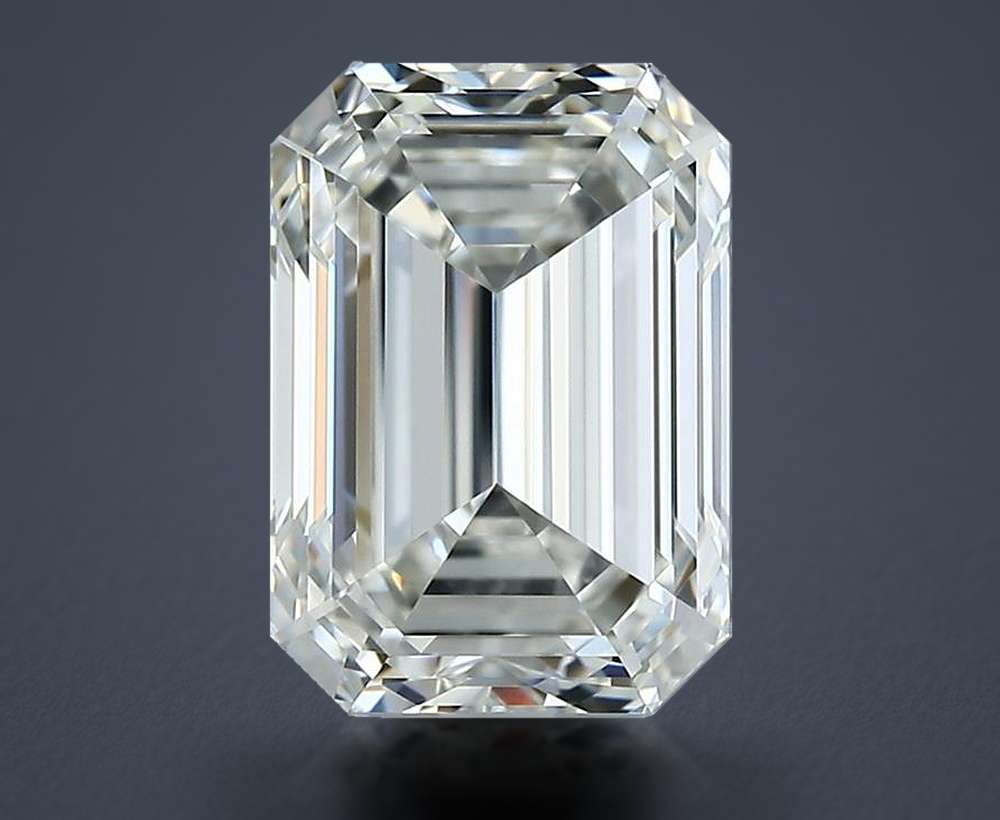 2.01 Carat Emerald Natural Diamond