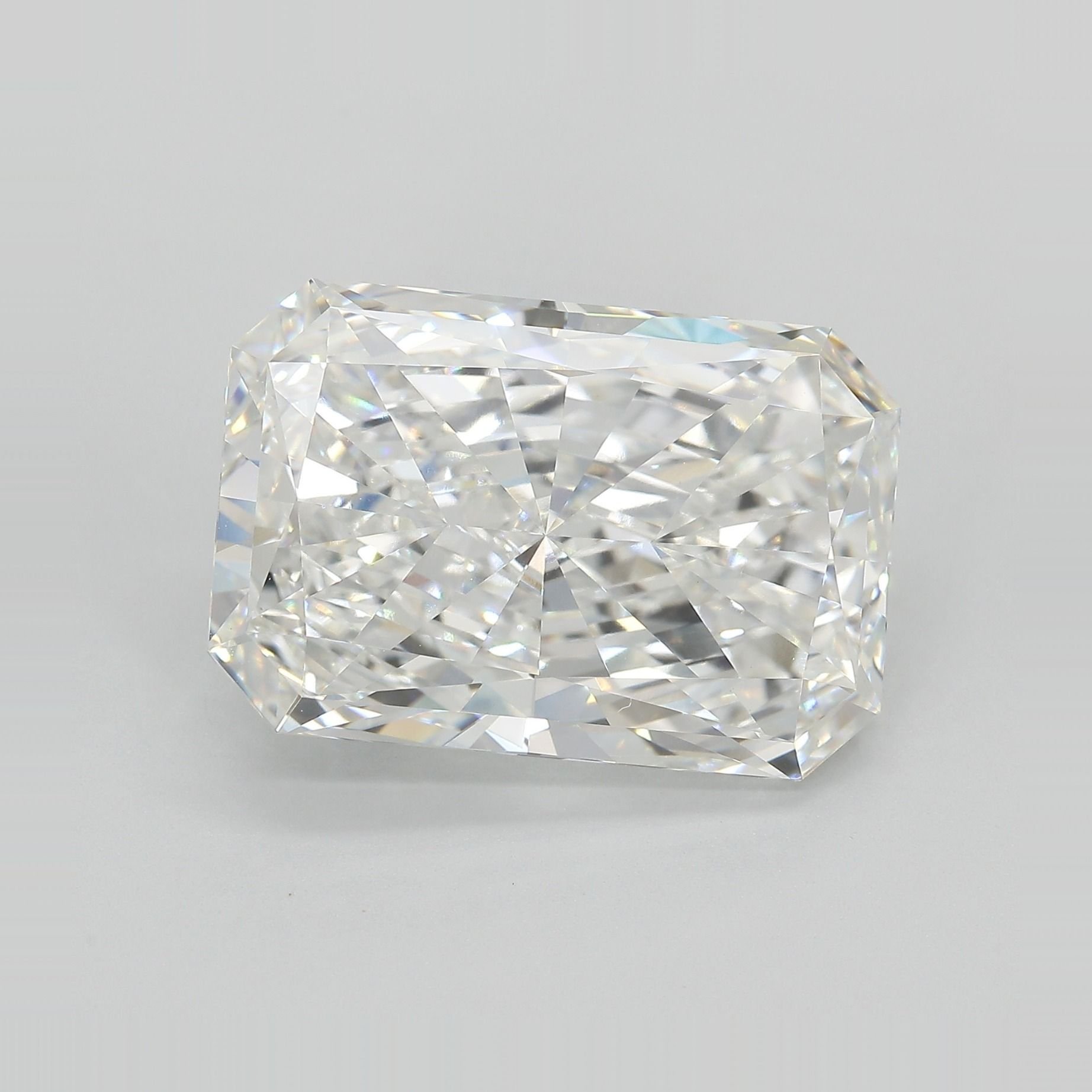 14.65ct F VVS2 Very Good Cut Radiant Lab Grown Diamond