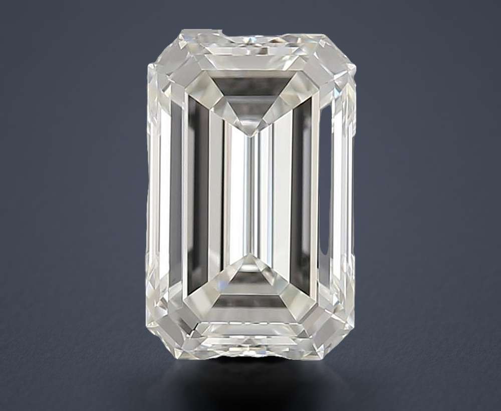 0.70 Carat Emerald Natural Diamond
